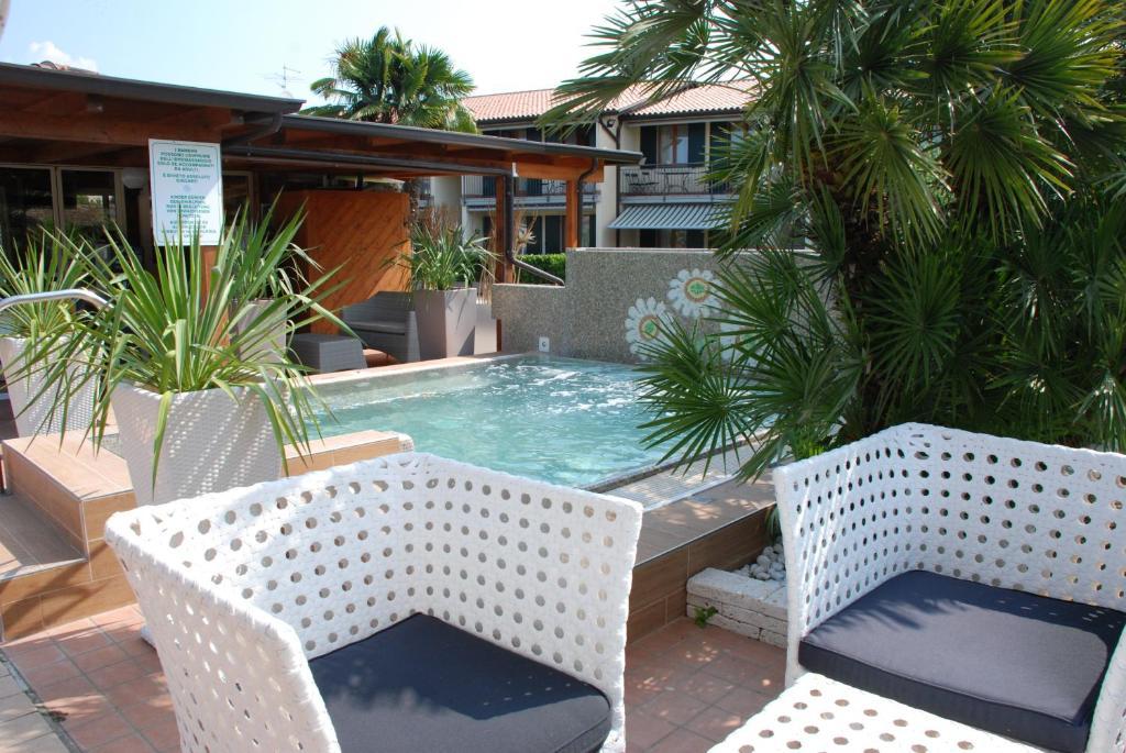 Residence La Margherita Lazise Esterno foto